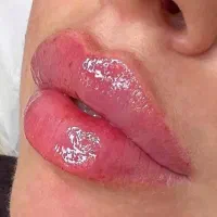 تخفیف پاییزه ژل لب و‌چانه