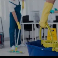 نظافت راه پله وپارکینک وحیاط