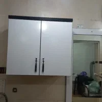 تجهیزات اریشگاهی|آرایشگاه و سالن‌های زیبایی|لشت نشا, |دیوار