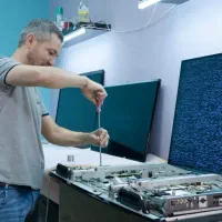 تعمیرات تلویزیون با ضمانت درمنزلLED/LCD