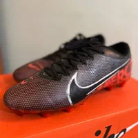 استوک فوتبالی سایز 39 در حد