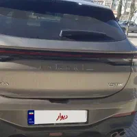 لاماری ۴۰۲ نمایشگاه