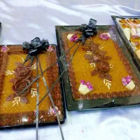 کیک وحلوا خانگی