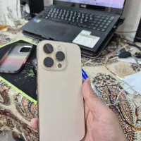 16pro درحد باتری ۱۰۰ سایکل۱۵