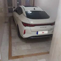 کی ام سی j7