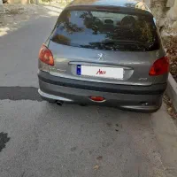 ماشین ۲۰۶
