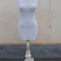 اتاق پرو .رگال ۰ قفسه و مانکن وویترین و گیره لباس|فروشگاه و مغازه|تنکمان, |دیوار