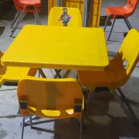 میز و صندلی ناصر