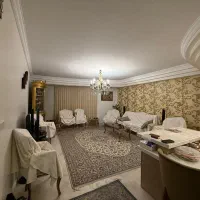 اندرزگو ۹۸ متر دلباز و خوش‌نقشه با ۲ پارکینگ