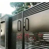 به یک کمک جوشکار نیازمندیم به صورت دایم
