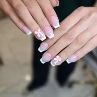 کاشت ناخن مارلیک