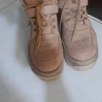 نیم بوت درحد نو