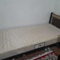 تخت خواب یک نفره