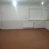 منزل مسکونی زیر زمین تمیز