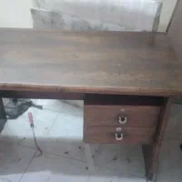 میز تحریر چوبی