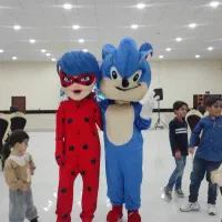 تنپوش عروسکی،گریم و  دستگاه حبابساز،بخار و رقص نور