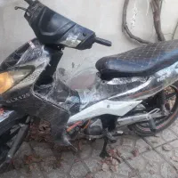 ویو ۱۲۵ اتومات کلاج