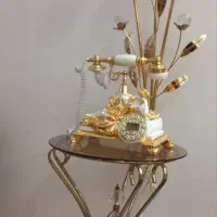 میزتلفن و آباژور