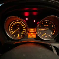 Bmw z4 20i 2013|خودرو سواری و وانت|شیراز, ارم|دیوار