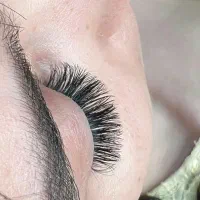 اکستنشن مژه با مواد باکیفیت (برای نمونه کار)|خدمات آرایشگری و زیبایی|املش, |دیوار