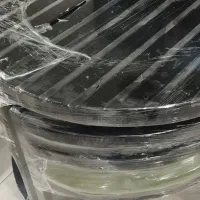 میز ناهارخوری چوبی گرد