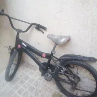 اسباب بازی|دوچرخه، اسکیت، اسکوتر|قدس, شهر‌قدس|دیوار