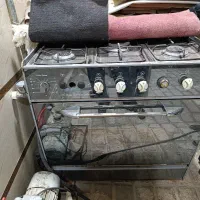 اجاق گاز پنج شعله ..سالم وتمیز