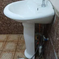 لوله کشی آب وفاضلاب ونصب شیرآلات معمولی وچشمی