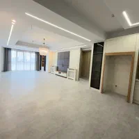 115متر-سالن-پرده-خور-فول-دیزاین-چهارباغ-شرقی