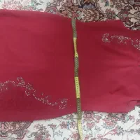 پیراهن زرشکی
