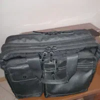 کیف لب تاب|کیف، کفش، کمربند|ری, منصوریه منگل|دیوار