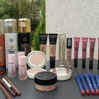 لوازم آرایشی به قیمت عمده|آرایشی، بهداشتی، درمانی|شاهینشهر, فردوسی|دیوار