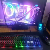 کامپیوتر کامل با تمام لوازم