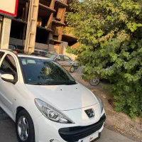 ۲۰۷ ۱۴۰۴  بدون رنگ