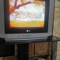 تلوزیون الجی صفحه تخت فلترون ۱۷ اینچ با دکوری