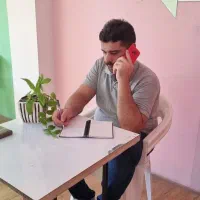 جذب فروشنده تلفنی با شرایط زیر
