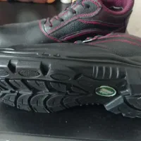 فروش کفش کار پنجه آهنی|کیف، کفش، کمربند|الوند, |دیوار