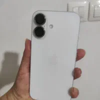 آیفون ۱۶ نرمال