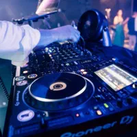 دیجی آقا و خانم