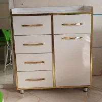 کمد .دکور آرایشگاه
