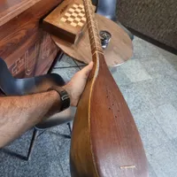 تنبور کاسه ای قدیمی