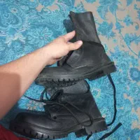 پوتین سربازی|کیف، کفش، کمربند|قدس, شهر‌قدس|دیوار