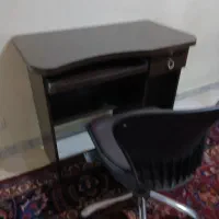 صندلی ومیز کامپوتر