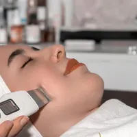 فیشیال فوق تخصصی|خدمات آرایشگری و زیبایی|اصفهان, شهرک کاوه|دیوار