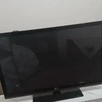 میز و تلویزیون