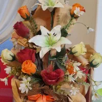 گل مصنوعی با پایه چوب