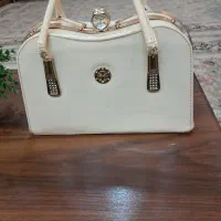یک عددکیف دخترانه درحدنوبرافروش