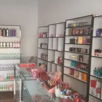 حراج آرایشی تا3روز تغییرشغل