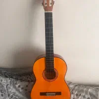 گیتار یاماها c40