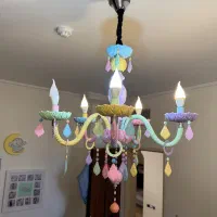 لوستر کریستالی رنگی به همراه دیوار کوب